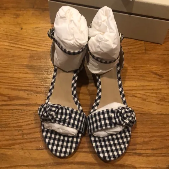 Brand new Draper James x M. Gemi gingham sandals