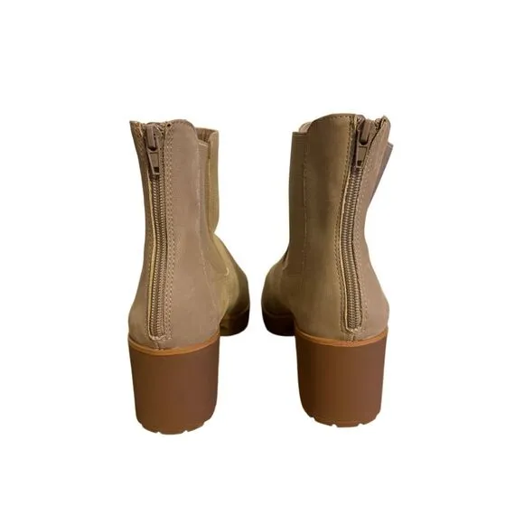🟠Brand New Mia Amore Letty Lug Sole Chelsea Chunky Ankle Boots in Stone Size 10