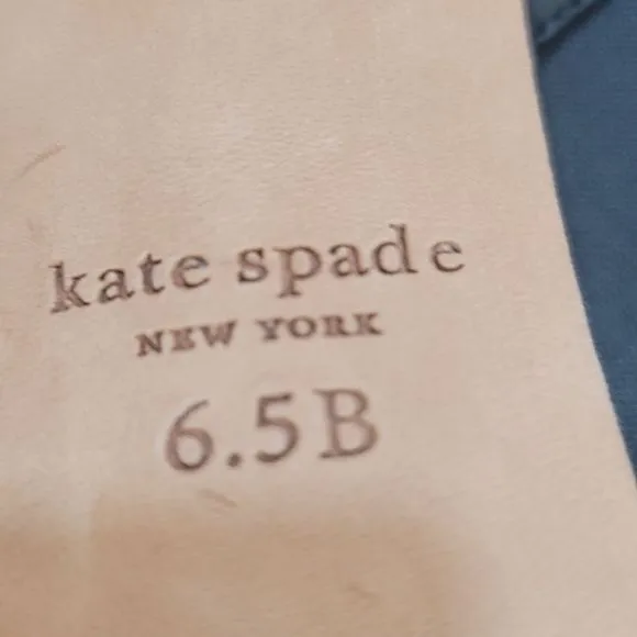 BRAND NEW KATE SPADE VALENCIA  RAFIA BALL STRAPPY SANDALS WITH WOVEN HEEL