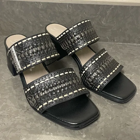 BRIGHTON Tonia‎ Black Sandals Wedge Heels size 8 1/2 8.5 Leather Shoes Silver