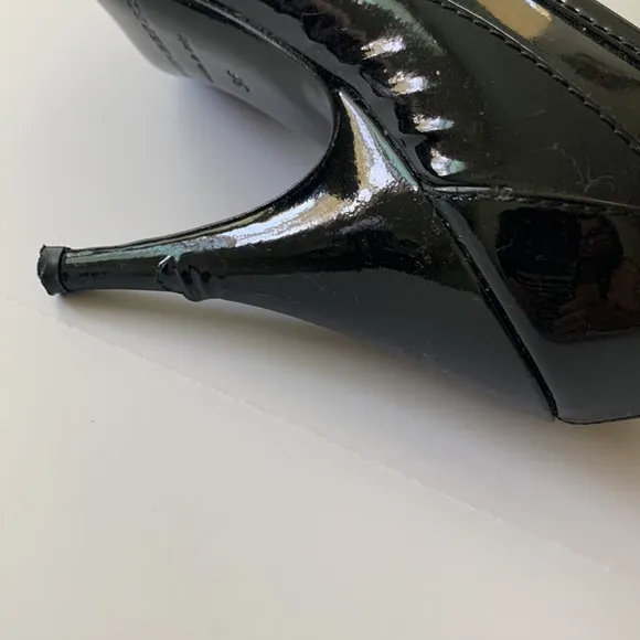 Burberry Black High Heel Shoes Size 6