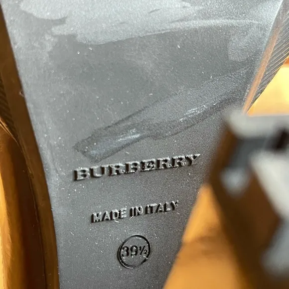 Burberry Shoes Platform Heels size 39.5