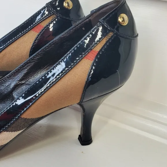 Burberry Women's Black and White Checkered Pumps
