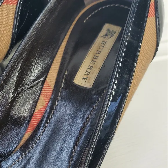 Burberry Women's Black and White Checkered Pumps
