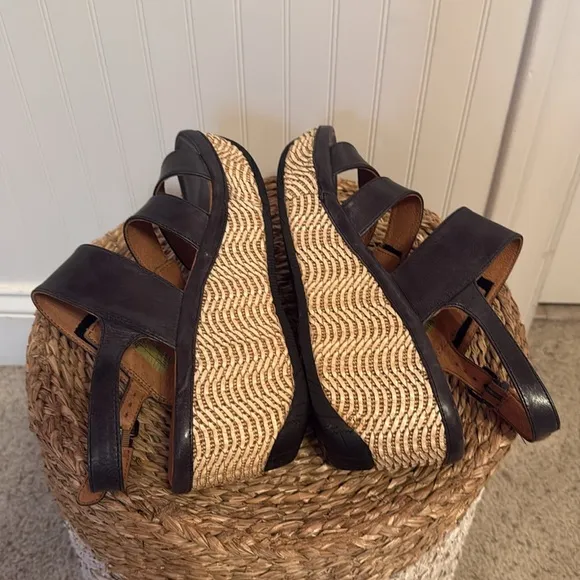 Bussola Black Leather Slingback Woven Wedge Sandals Womens Size 41