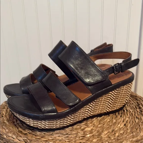 Bussola Black Leather Slingback Woven Wedge Sandals Womens Size 41