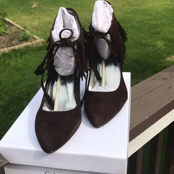 𝅺calvin Klein Pixar Suede Sandals
