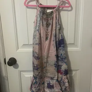 Camilla girls frill hem tiered art deco crystal bling floral dress. Size 6.