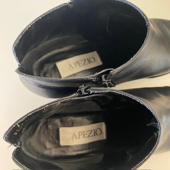 Capezio‎ Jodi Too Black Boots 2&quot; Block Heel Zippered Ankle Booties Women's 9M