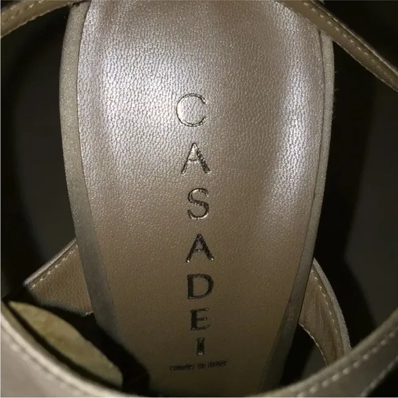 Casadei champagne colored satin heels shoes
