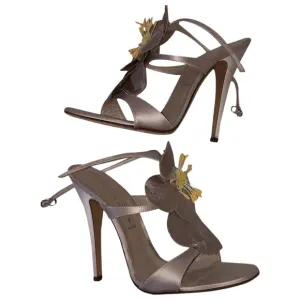 Casadei champagne colored satin heels shoes