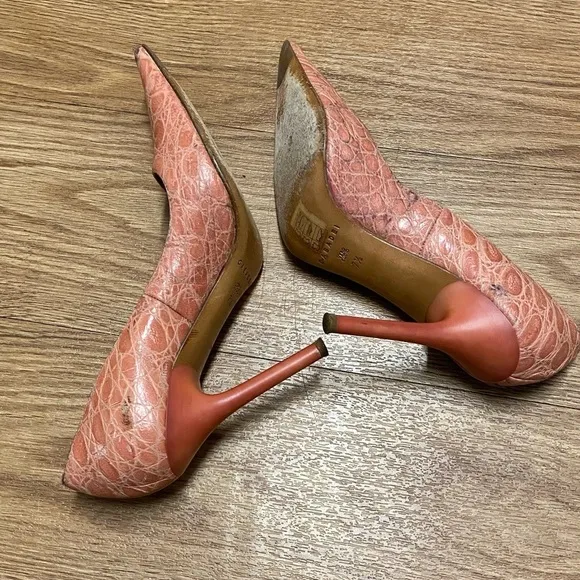 CASADEI Crocodile Pointed-Toe Pumps