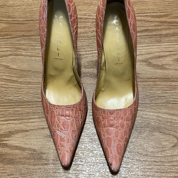 CASADEI Crocodile Pointed-Toe Pumps