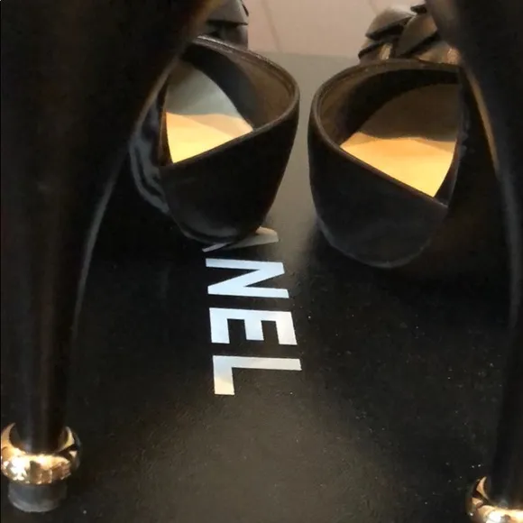 Chanel Open shoe  pumps
