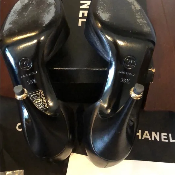 Chanel Open shoe  pumps