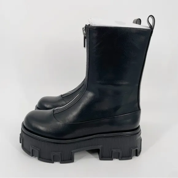 Charles &amp; Keith Women's Black Zip Up Lug Boots Y2K Chunky Combat Platform Moto