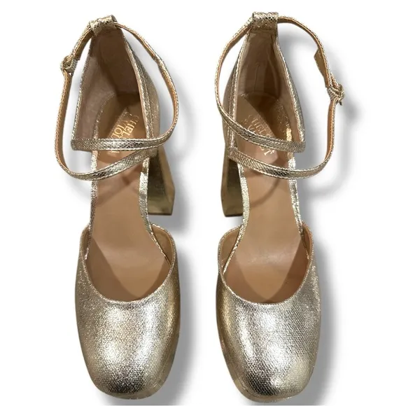 Chelsea &amp; Violet Gold Platform Heels Size 6