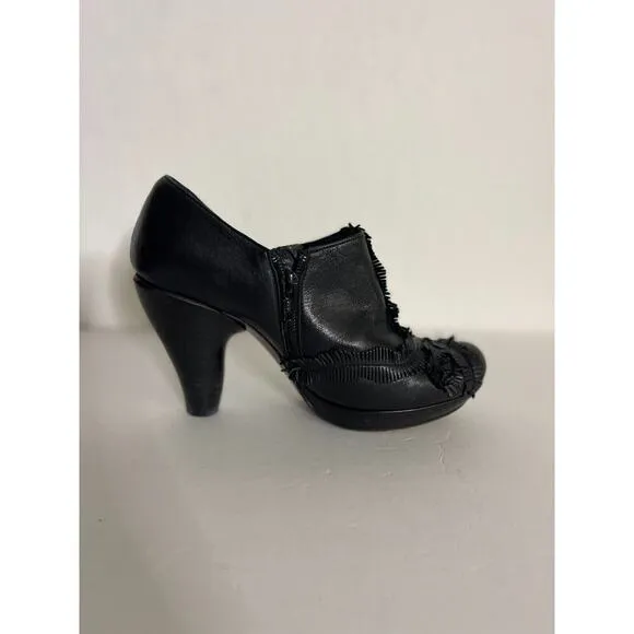 Chie Mihara 35.5 / 6 Leather Pumps Heels Victorian Black Shoes Goth Witchy