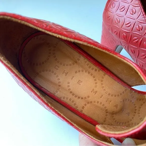 Chie Mihara Leather Embossed High Heel Sandals w/Lace Tie | Red Suede