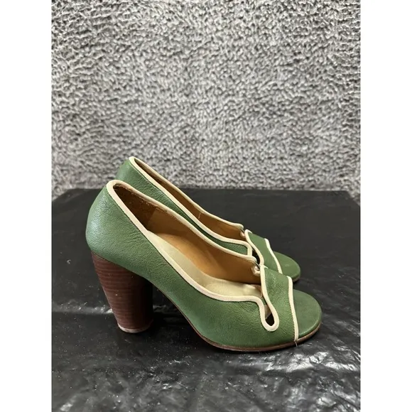 CHIE MIHARA SHOES Green Peep Toe Pumps Size 38.5