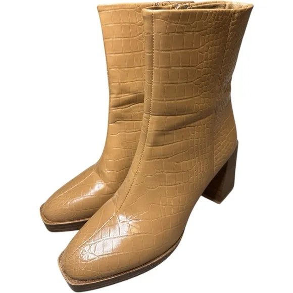 CHINESE LAUNDRY | Danica Croc Embossed Bootie in Camel | Ankle Zip | Women's 8