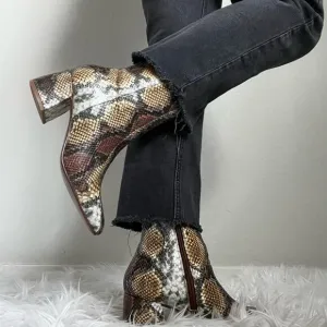 Chinese Laundry Davinna Snakeskin Booties Size 8