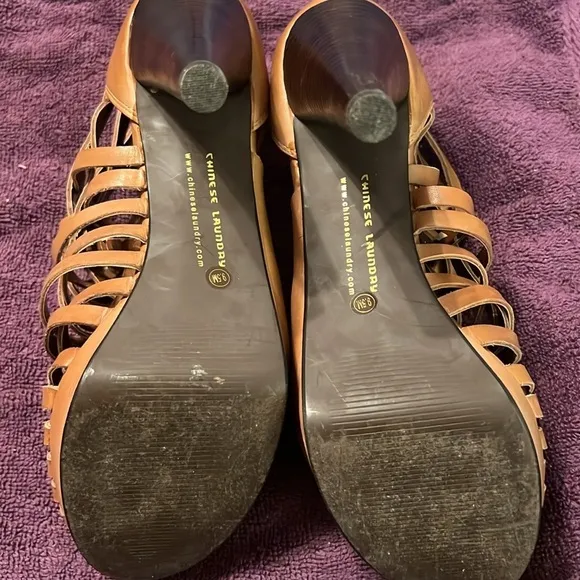 Chinese laundry sandals, size 9.5