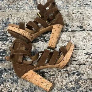 Chloé Brown Strappy Cork Heel Sandals