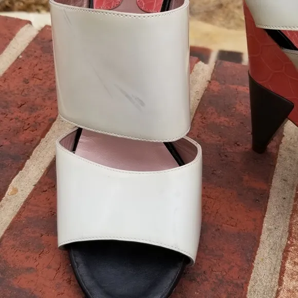 Chloe cut-out heels wedge booties Size 37.5 / 7