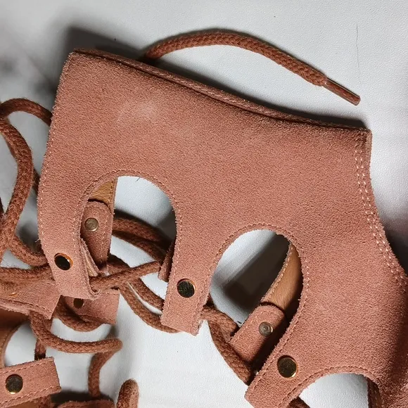 Chloe Gladiator Short Sandals in Camel Suede Platform Low Heel Lace Up Greek