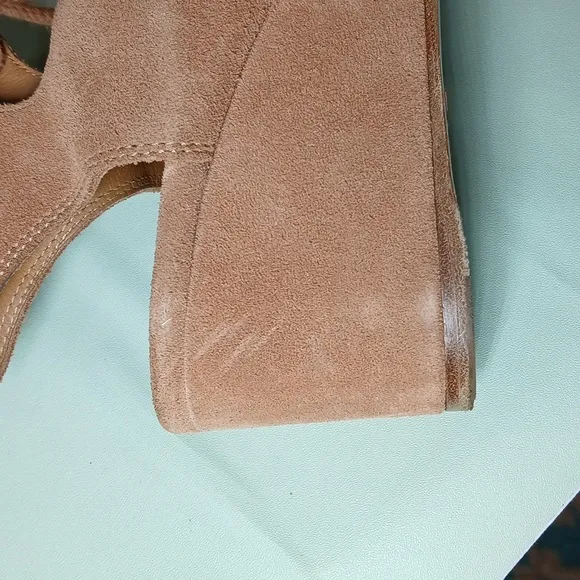 Chloe Gladiator Short Sandals in Camel Suede Platform Low Heel Lace Up Greek