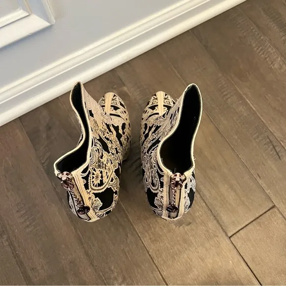 Chloe Green x TOPSHOP Lily Wing CJG Collection Platform Heels Booties Nude 39