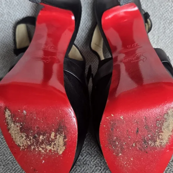 Christian Louboutin Black Heels 37.5
