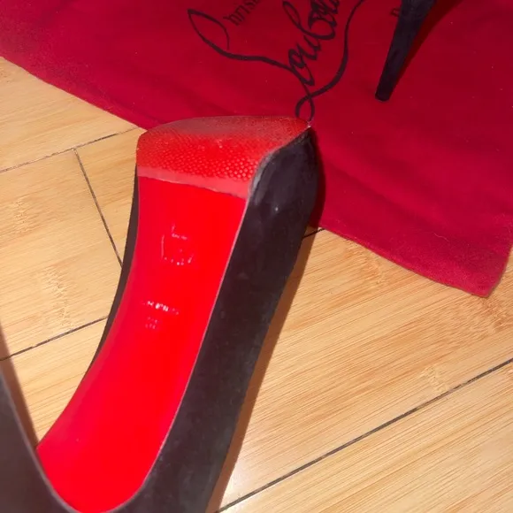 Christian Louboutin heel