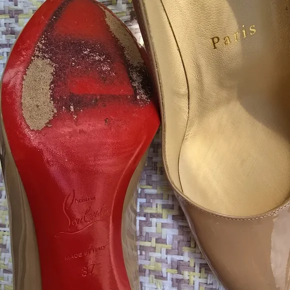 Christian Louboutin Kate Nude Pumps