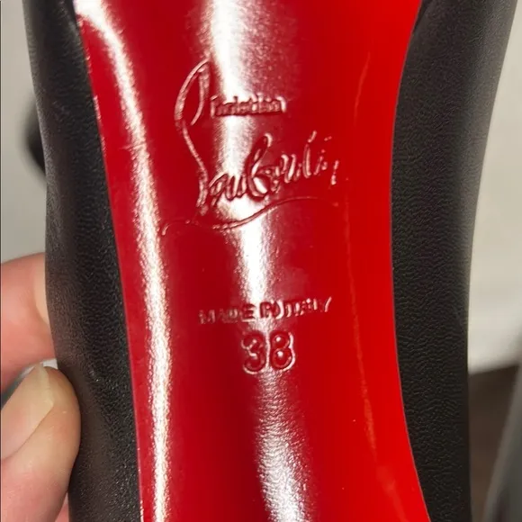 Christian Louboutin Pigalle Nappa Heals