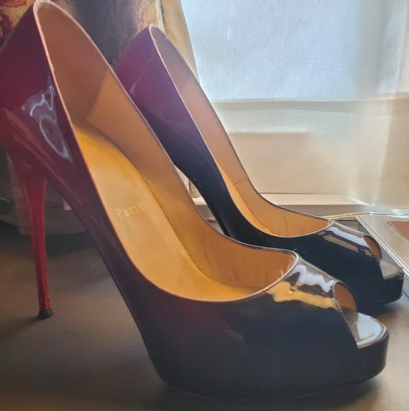 Christian Louboutin Very Prive Red Black DEGRADE Size 40 (US 8.5-9) Pumps Shoes