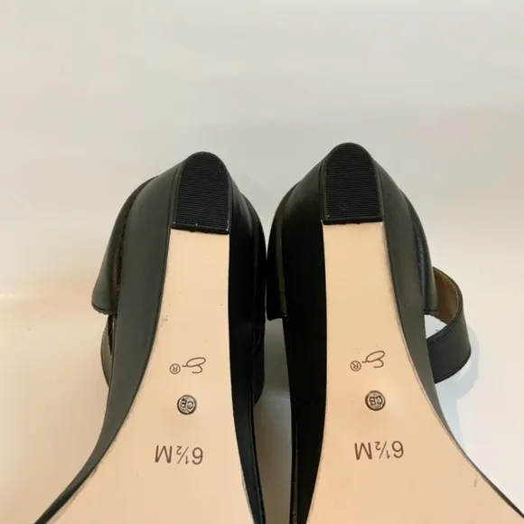 Ciao Bella Wilson Wedge Sandals Heels Black Pewter