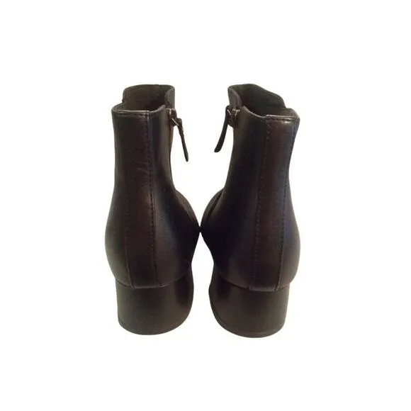 Clarks Boots Marilyn Beth Leather Booties Size 8.5 Black