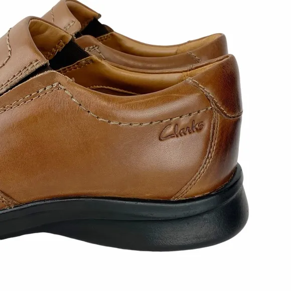 Clarks Leather Loafers NEW Kempton Free Brown Slip On Dress Shoes Men’s Size 9.5