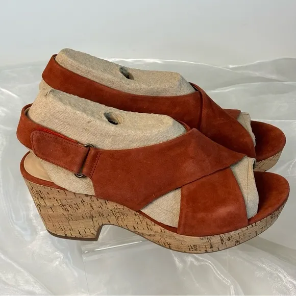 Clarks Maritsa Lara Womens Wedge Sandals Rust Suede