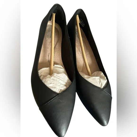 Clarks™ Natalyn Wish Black Low Heel Pumps Women's Size 10W New in Box