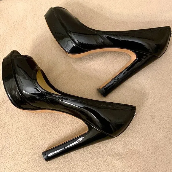 Coach Breana Black Patent Leather Peep Toe Platform High Heels Shoes Size 6.5M