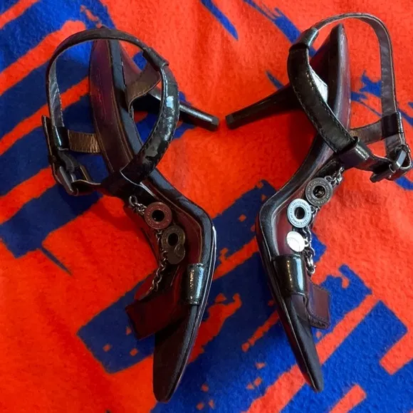 Coach Lucile Black Patent Leather with Coins Heeled Sandals Size 10B, NWT