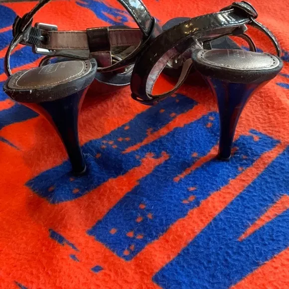 Coach Lucile Black Patent Leather with Coins Heeled Sandals Size 10B, NWT