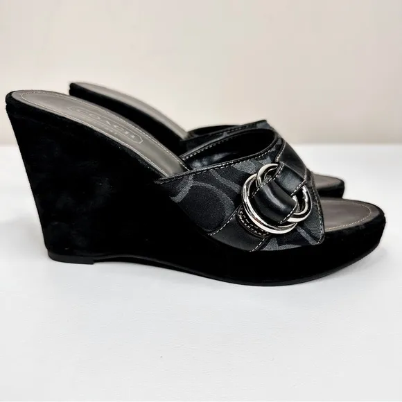 Coach Meredith Wedge Sandals Black Suede Shoes SZ 6 Signature Print