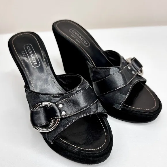 Coach Meredith Wedge Sandals Black Suede Shoes SZ 6 Signature Print