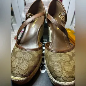 Coach NEW espadrille wedge