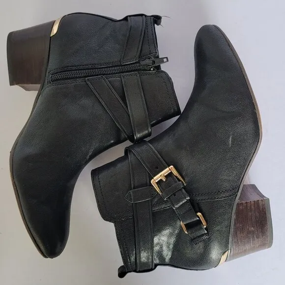 Coach Pauline Black Leather Block Heel Ankle Booties. Size 7B