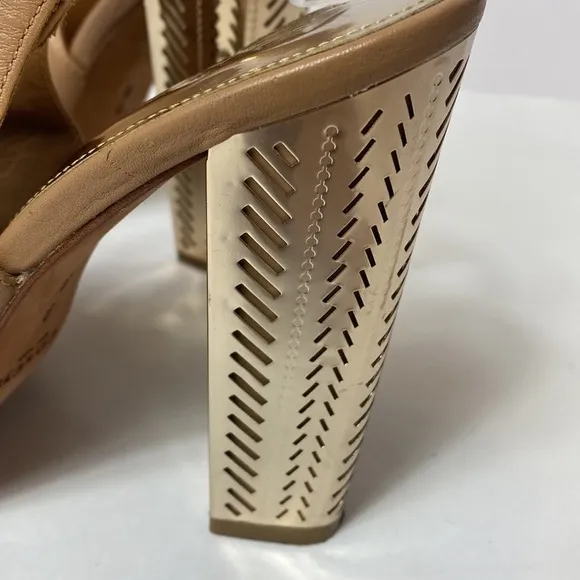 Coach tan leather Lillie block heel sandals size 9